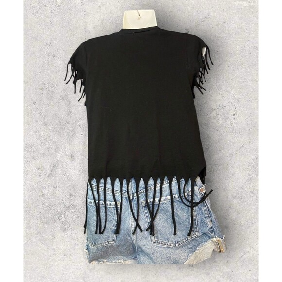 On Fire Women's Size Small Rainbow Lips Drip Graphic Fringed Tee Shirt - Picture 2 of 3